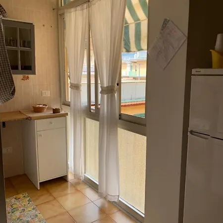 Giulia House